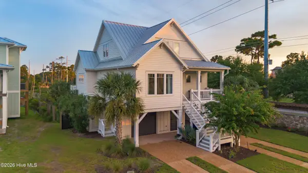 104 Mistiflower Court, Wilmington, NC 28412