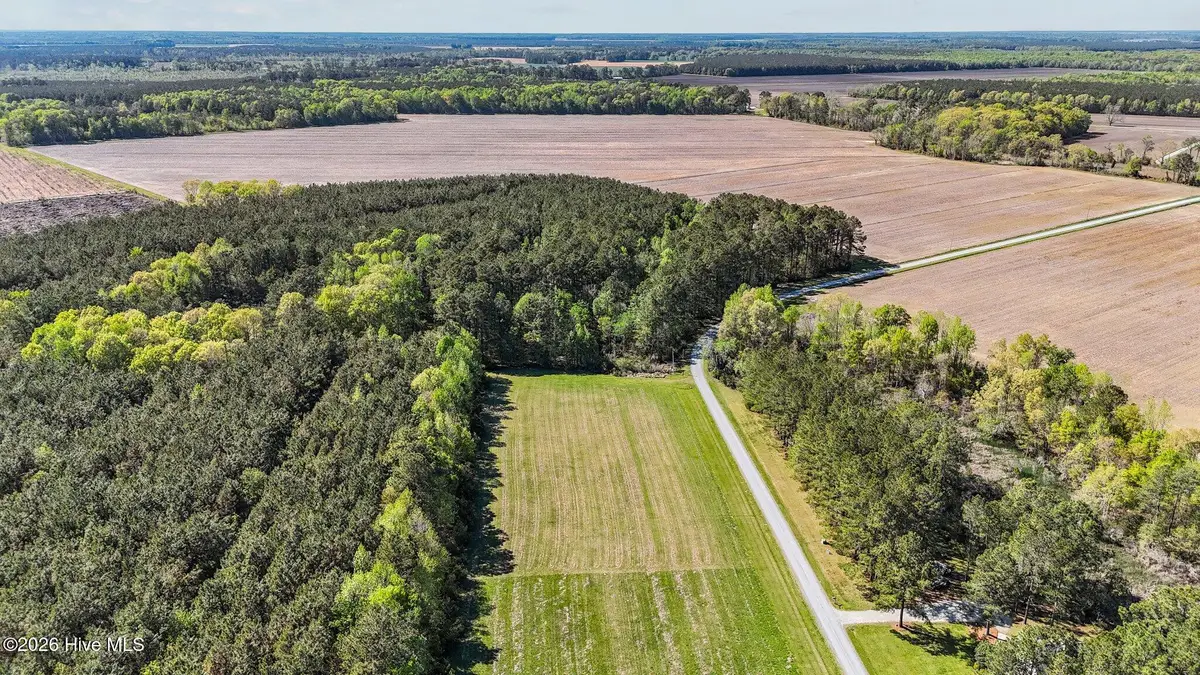 646 N Creek Drive, Belhaven, NC 27810 - #1