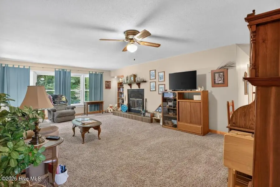 3 Dobbs Circle, Havelock, NC 28532 - #3