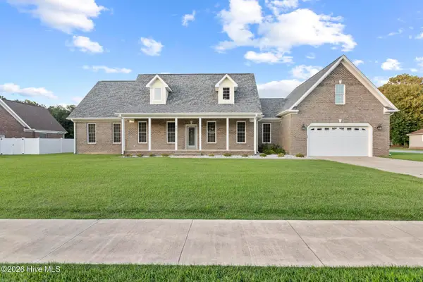 407 King Richard Court, Jacksonville, NC 28546