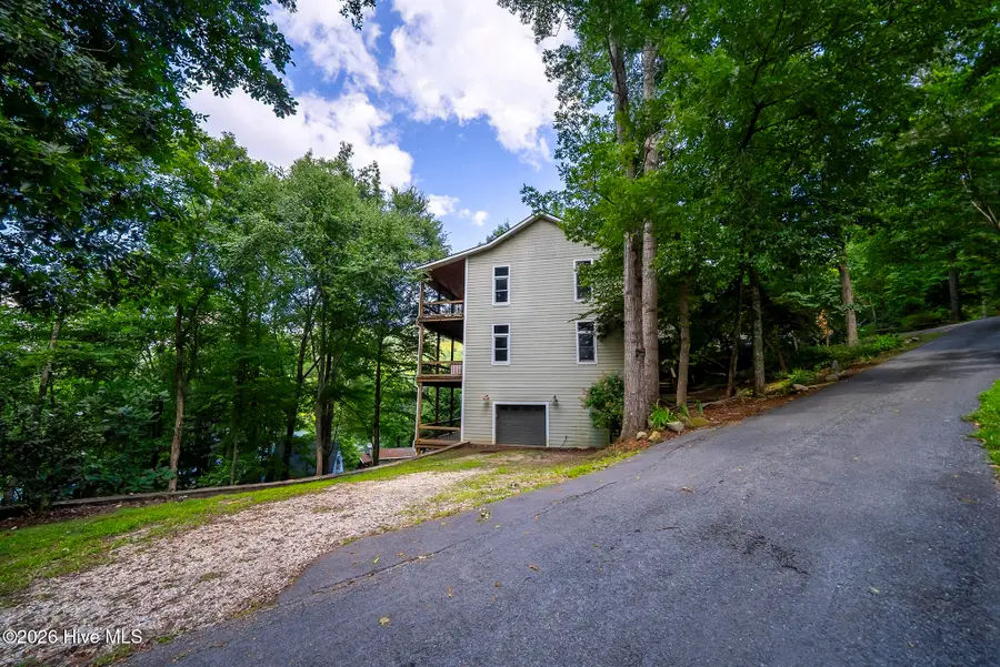 63 Snowbird Trail, Lake Santeetlah, NC 28771 - #3
