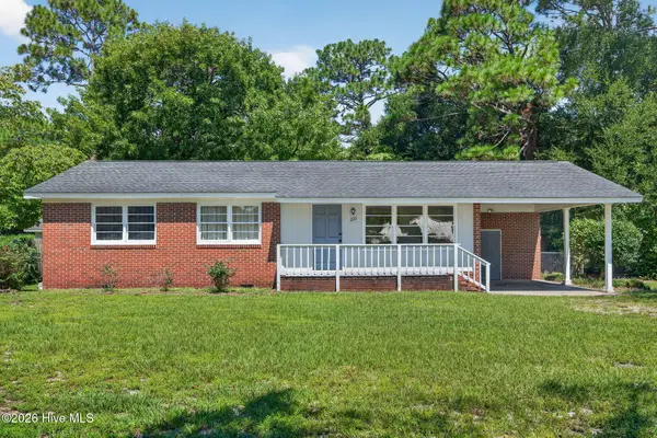 233 Long Leaf Acres Drive, Wilmington, NC 28405