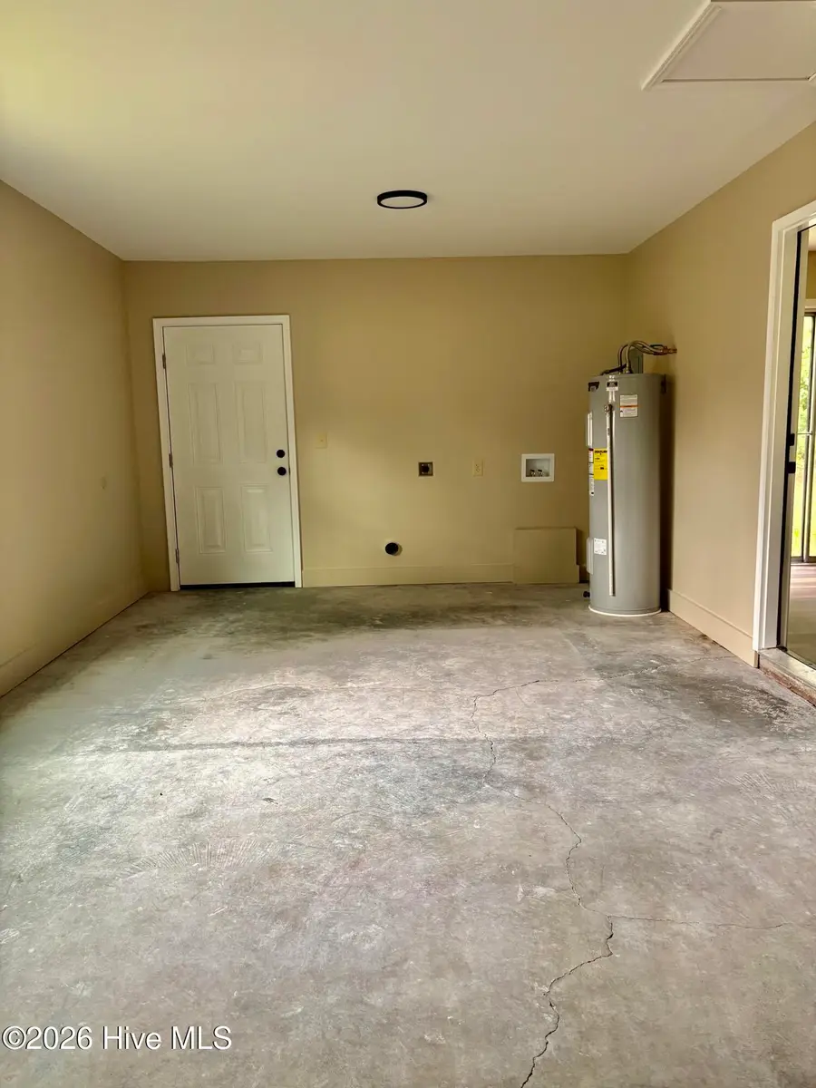 1316 Manchester Road, Kinston, NC 28504 - #3