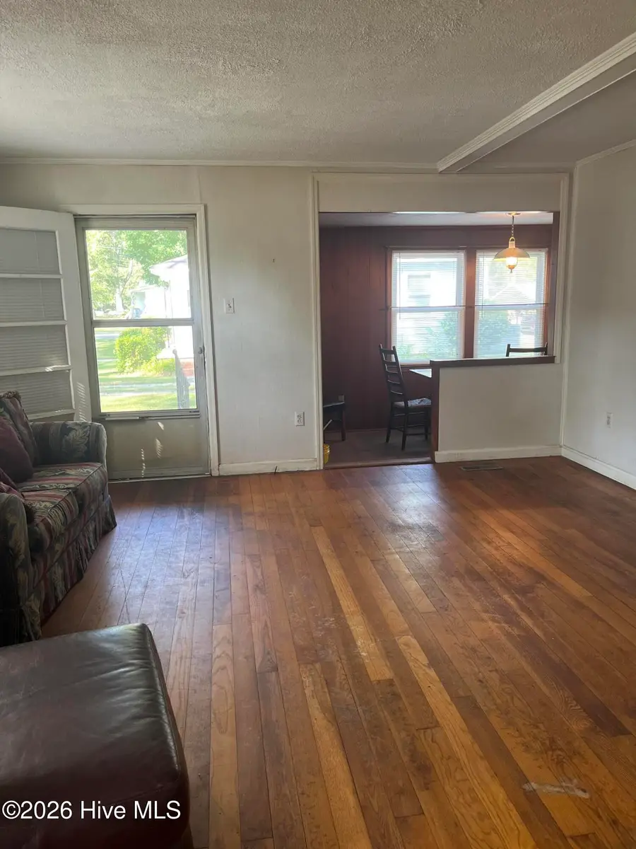 206 Midland Way, Laurinburg, NC 28352 - #2