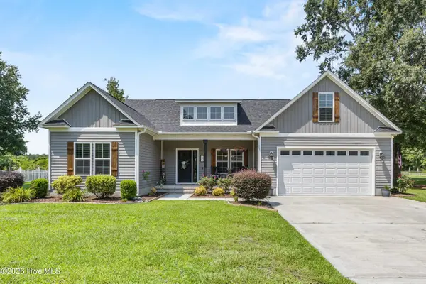 176 River Landing Drive, Rocky Point, NC 28457