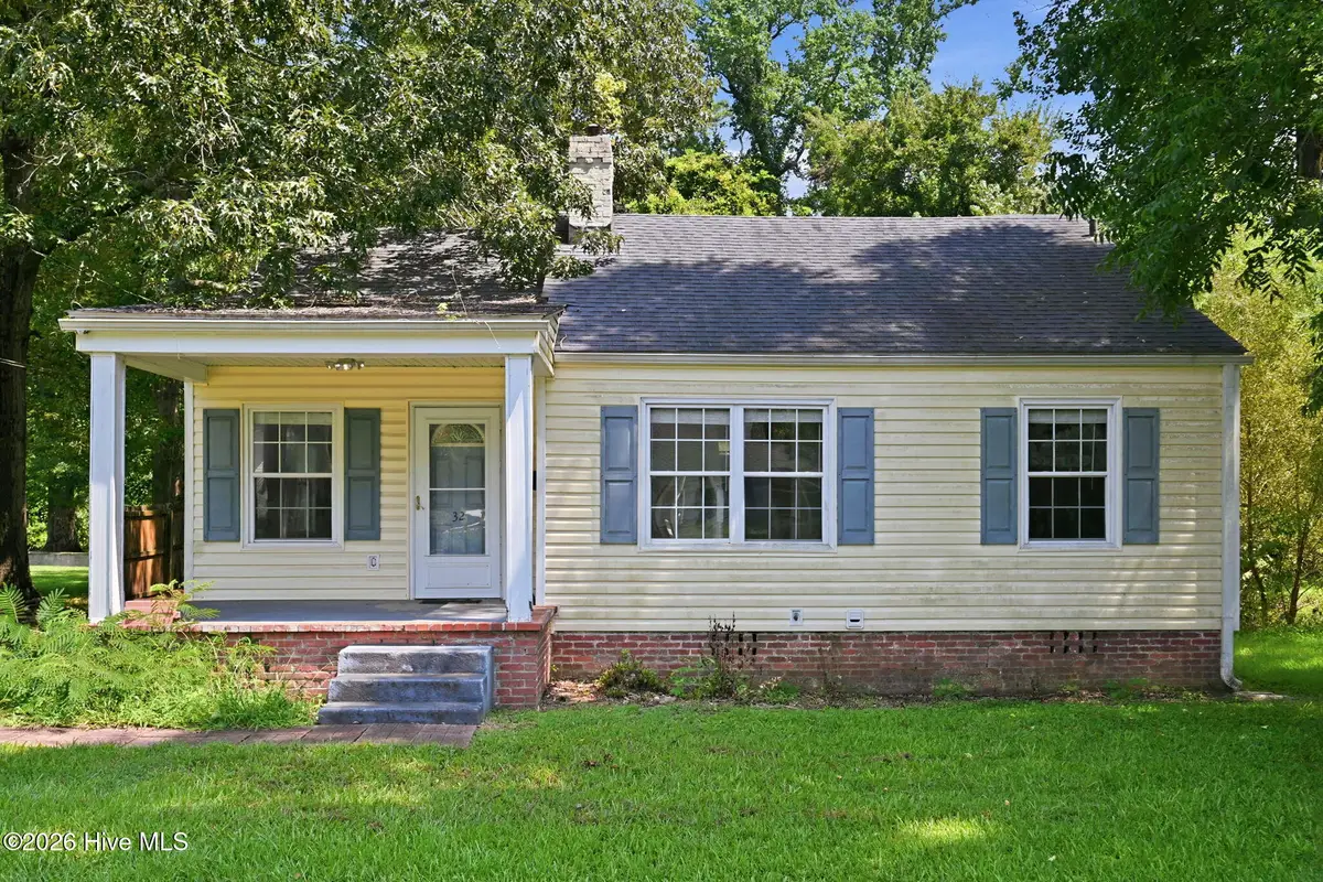 32 E Bayshore Boulevard, Jacksonville, NC 28540 - #1