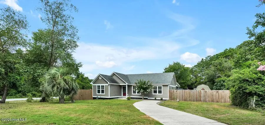 1139 E Leonard Street, Southport, NC 28461 - #3