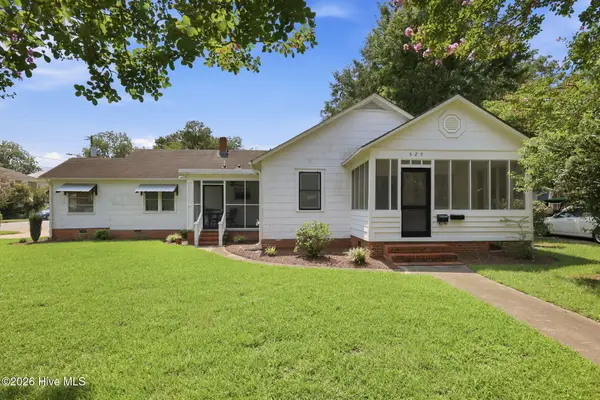 525 E 2nd Street, Washington, NC 27889