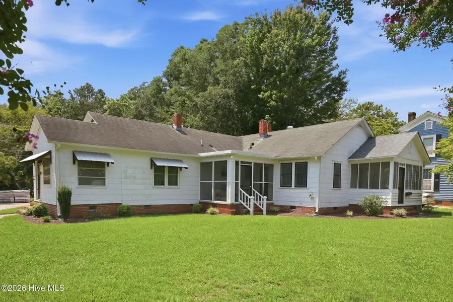 525 E 2nd Street, Washington, NC 27889 - #3