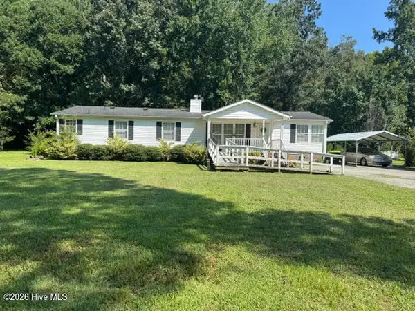 98 Lanier Avenue, Rocky Point, NC 28457