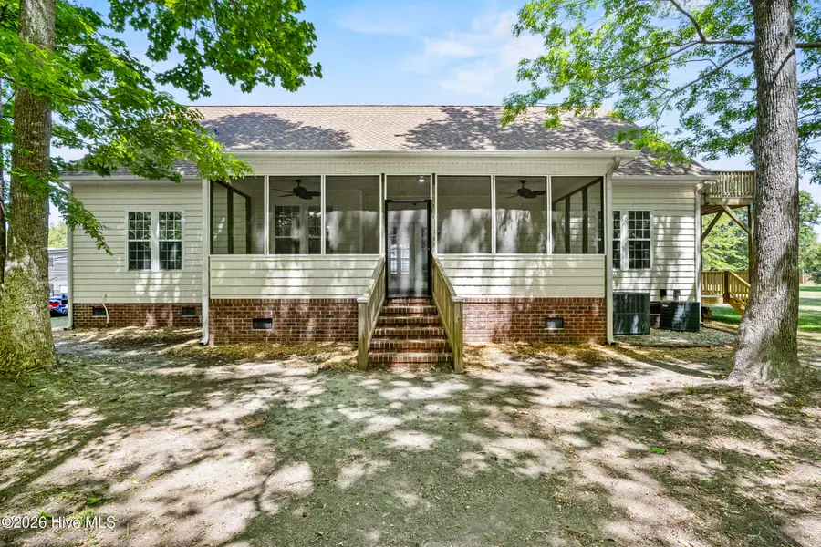 905 Charleston Place, Sneads Ferry, NC 28460 - #3