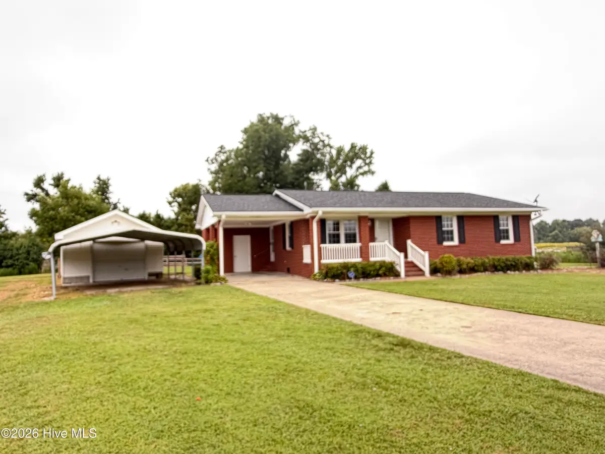 623 Moore Town Road, Walstonburg, NC 27888 - #1