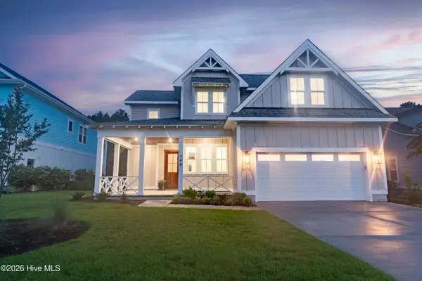340 Spicer Lake Drive, Holly Ridge, NC 28445