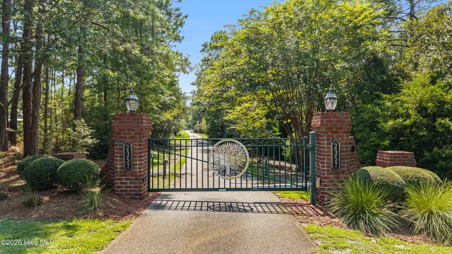 2357 Pinnacle Parkway, Hampstead, NC 28443 - #2