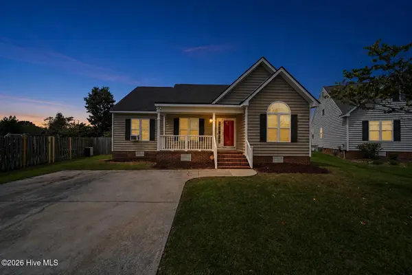 1124 Sebring Drive, Winterville, NC 28590