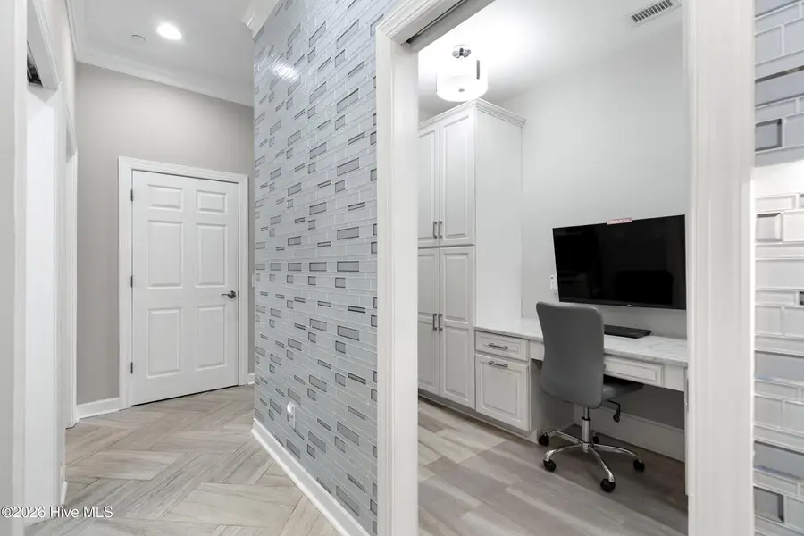 124 Walnut Street #Apt 607, Wilmington, NC 28401 - #3