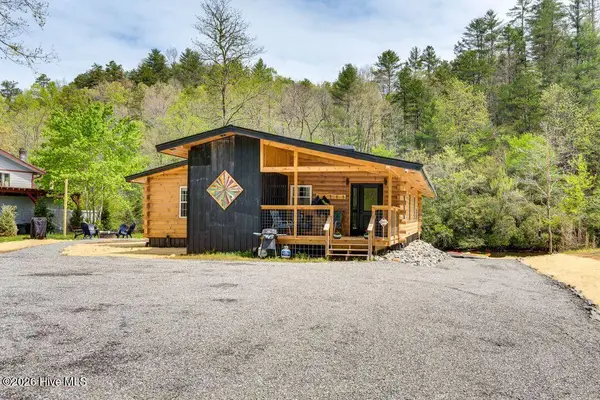 662 Hilltop Lane, Murphy, NC 28906