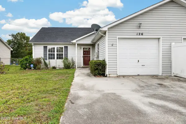 126 Charlton Road, Hubert, NC 28539