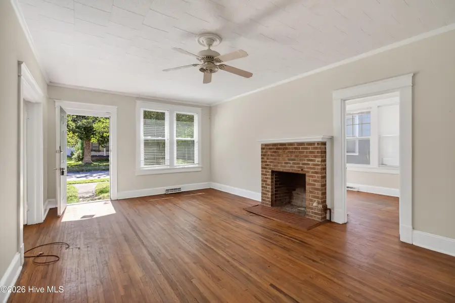 915 N Road Street, Elizabeth City, NC 27909 - #2
