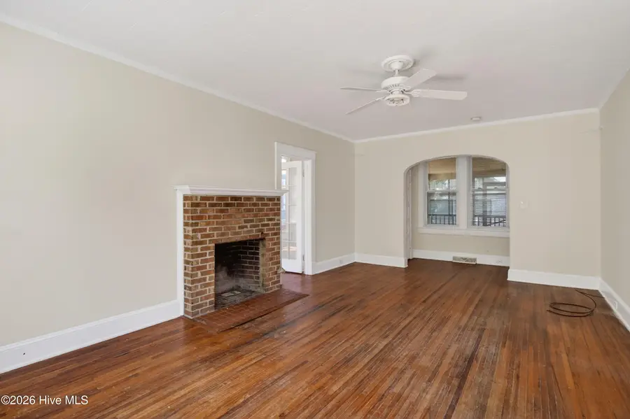 915 N Road Street, Elizabeth City, NC 27909 - #3