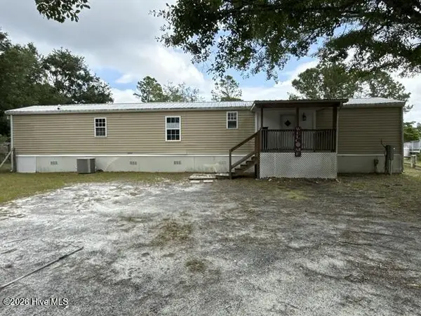 336 Old Folkstone Road, Holly Ridge, NC 28445