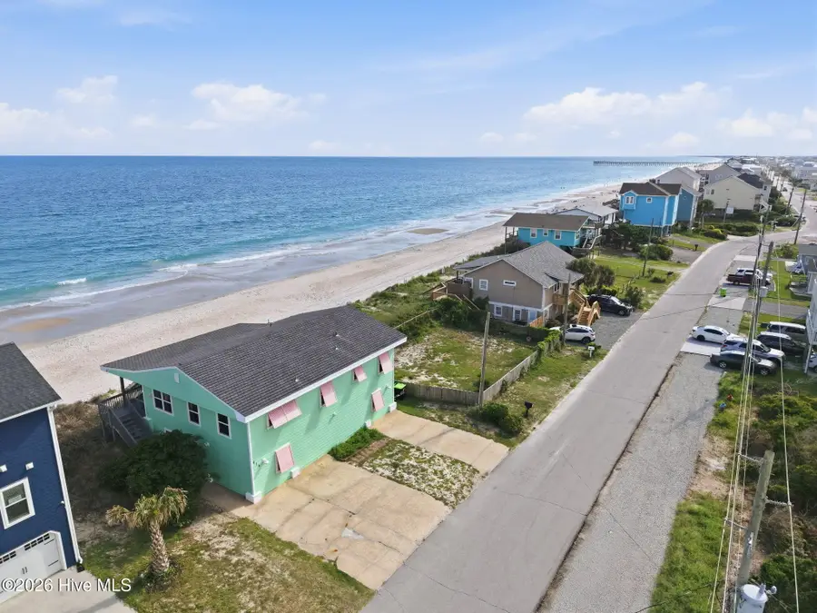 616 N Shore Drive, Surf City, NC 28445 - #3