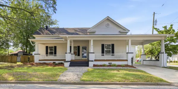 3338 N Barrett Street, Farmville, NC 27828