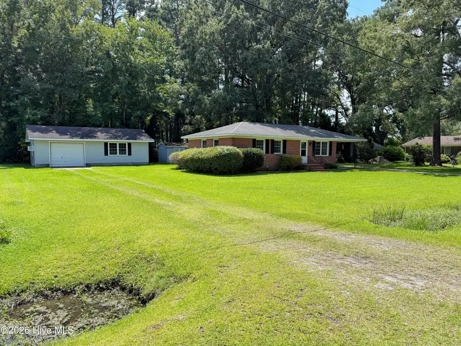 419 Hart Drive, New Bern, NC 28560 - #2