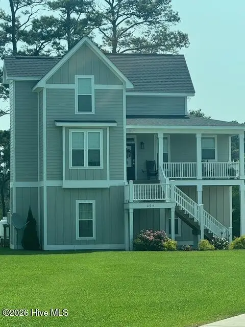 121 Jade Street, Beaufort, NC 28516