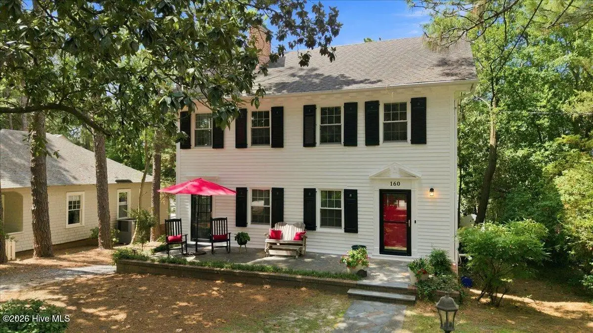 160 N Ridge Street, Southern Pines, NC 28387 - #1