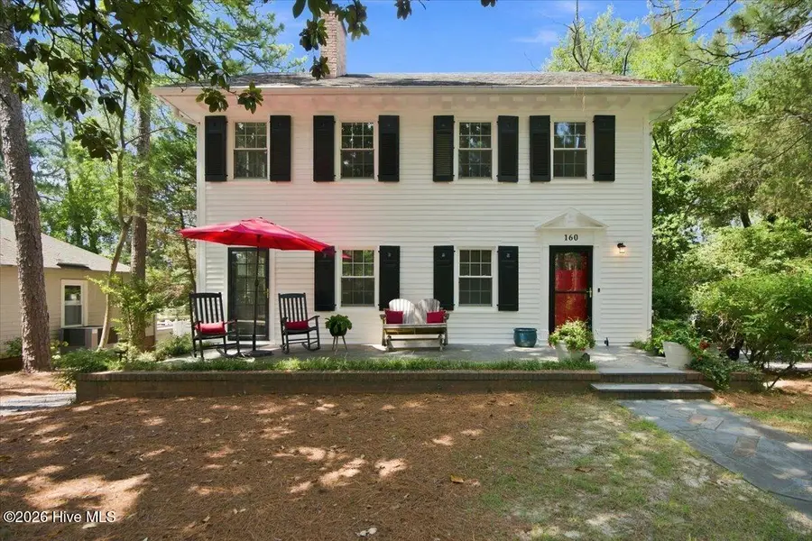 160 N Ridge Street, Southern Pines, NC 28387 - #2