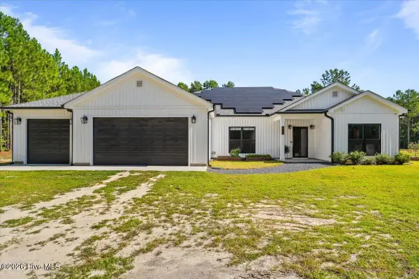 540 Prosperity Lane, Pinebluff, NC 28373