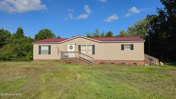 456 Russells Creek Road, Beaufort, NC 28516