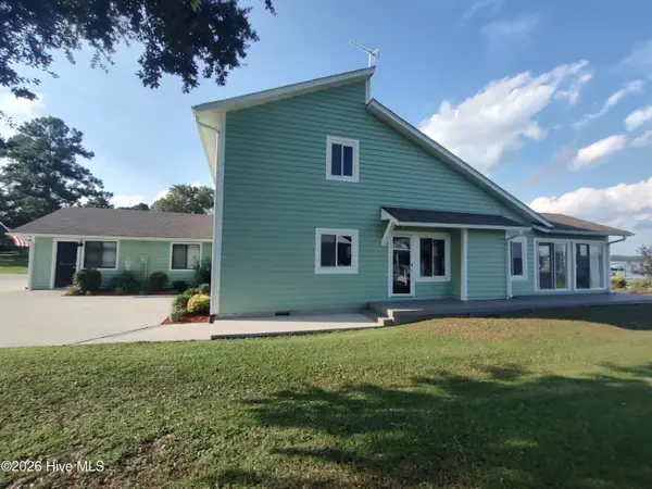 224 River Reach Drive, Swansboro, NC 28584