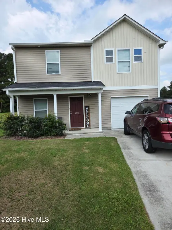3302 Taylors Pointe Drive, Winterville, NC 28590