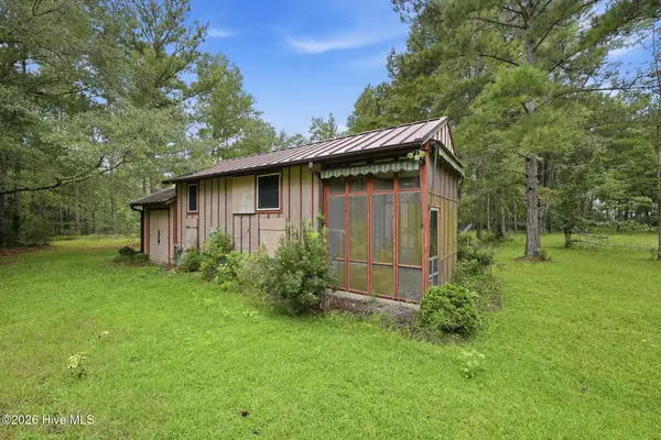 301 Seawell Farm Road, Bayboro, NC 28515