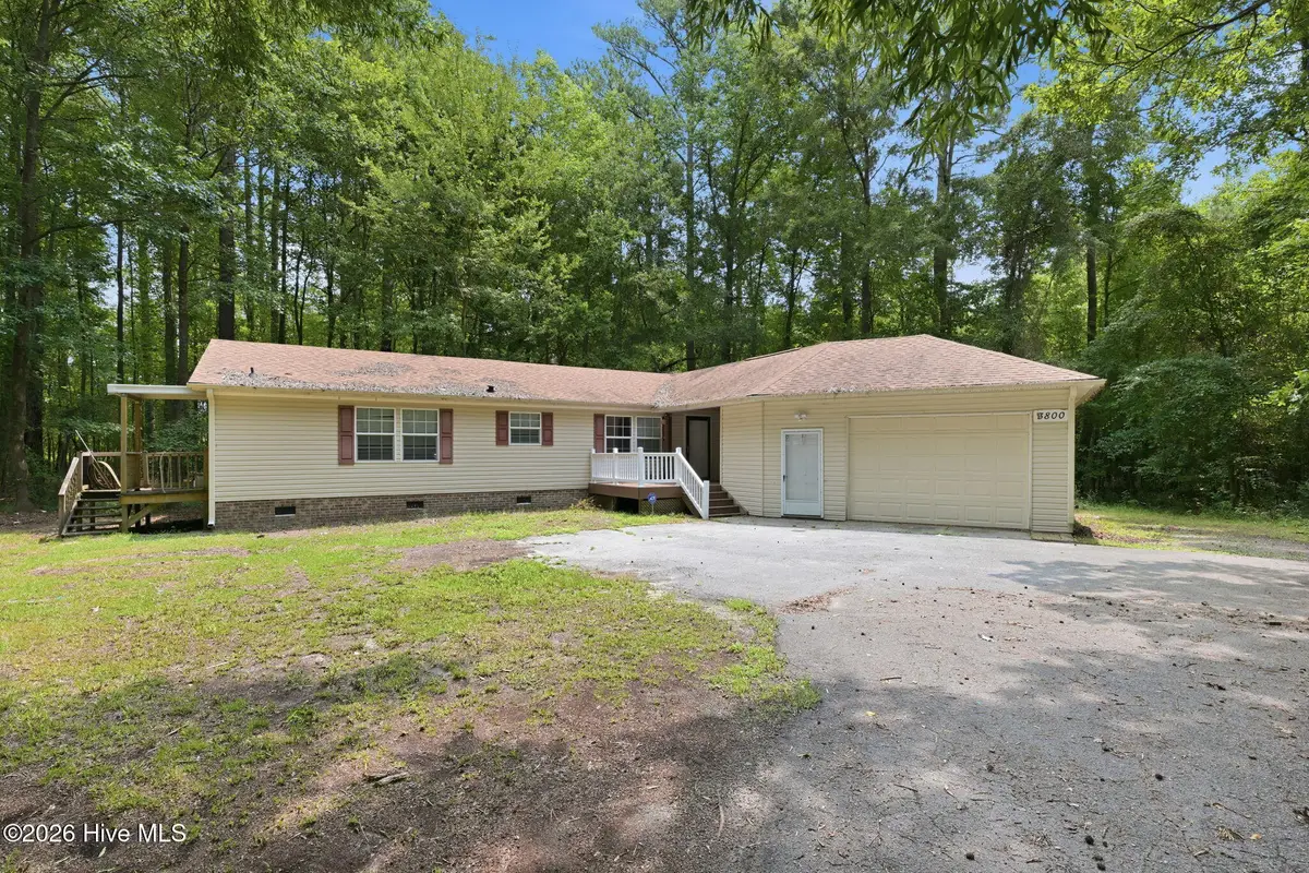 3800 Frances Avenue, New Bern, NC 28562 - #1