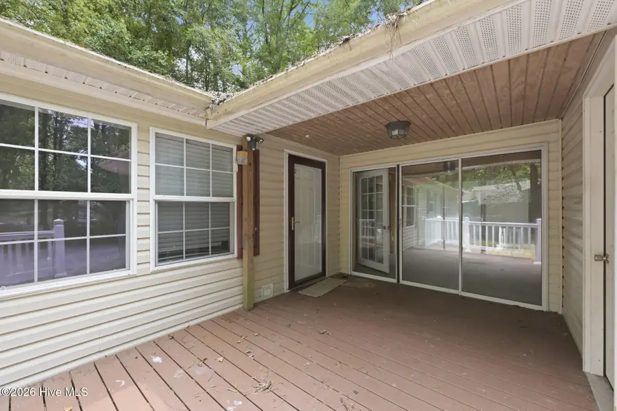 3800 Frances Avenue, New Bern, NC 28562 - #2