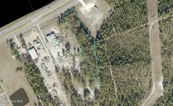 17 S Us Highway 17, Holly Ridge, NC 28445