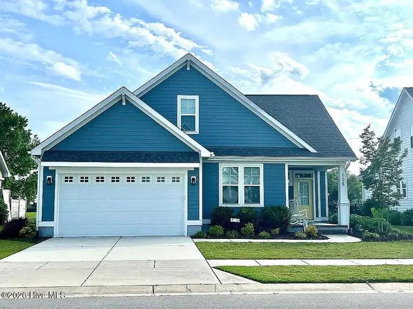 106 Sailor Sky Way, Hampstead, NC 28443