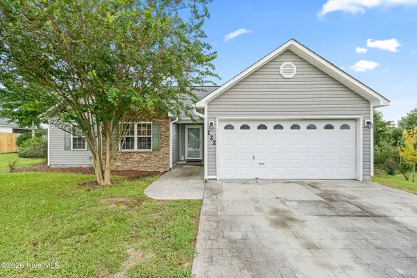 122 Silver Queen Lane, Richlands, NC 28574