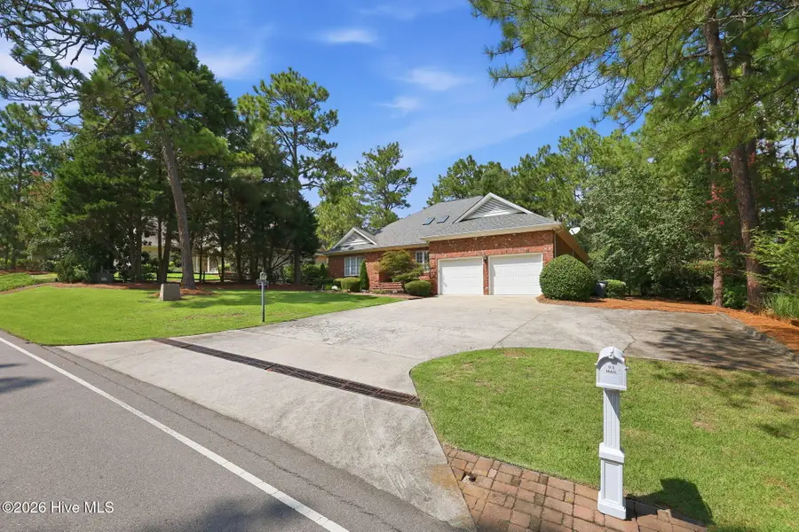 885 Monticello Drive, Pinehurst, NC 28374 - #3