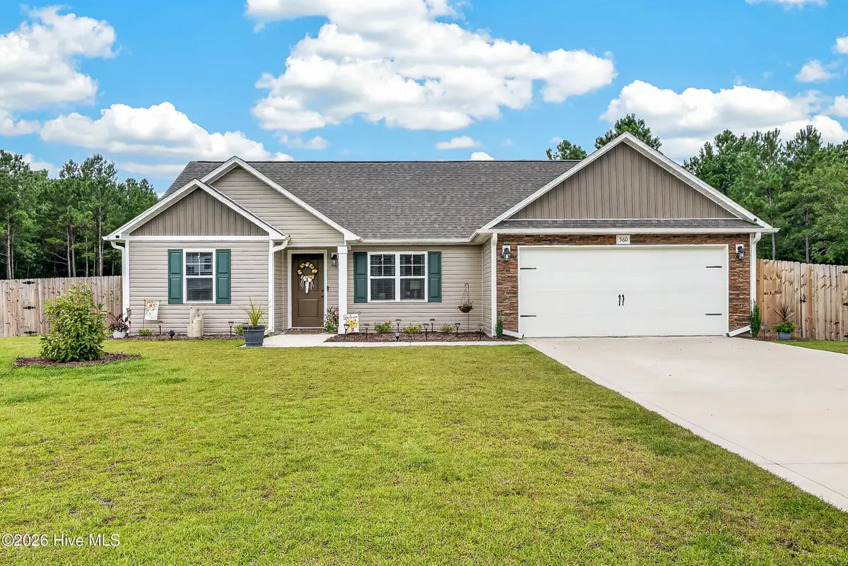560 Orchard Creek Drive, Beulaville, NC 28518 - #1