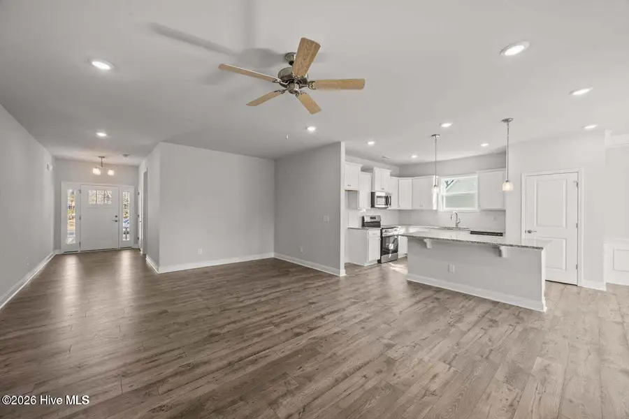811 Pelican Drive, New Bern, NC 28560 - #3