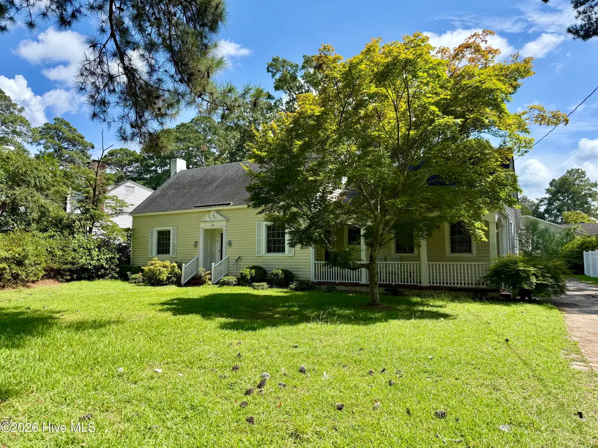 208 Crescent Drive, Windsor, NC 27983 - #1