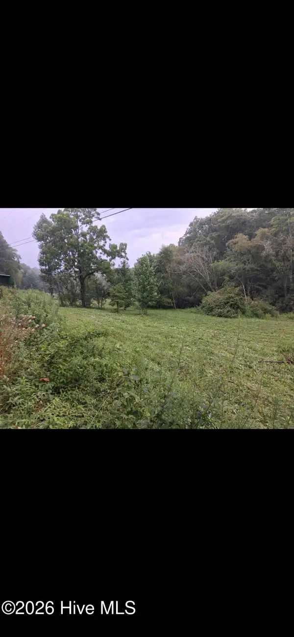 2231 Camp Creek Road, Murphy, NC 28906