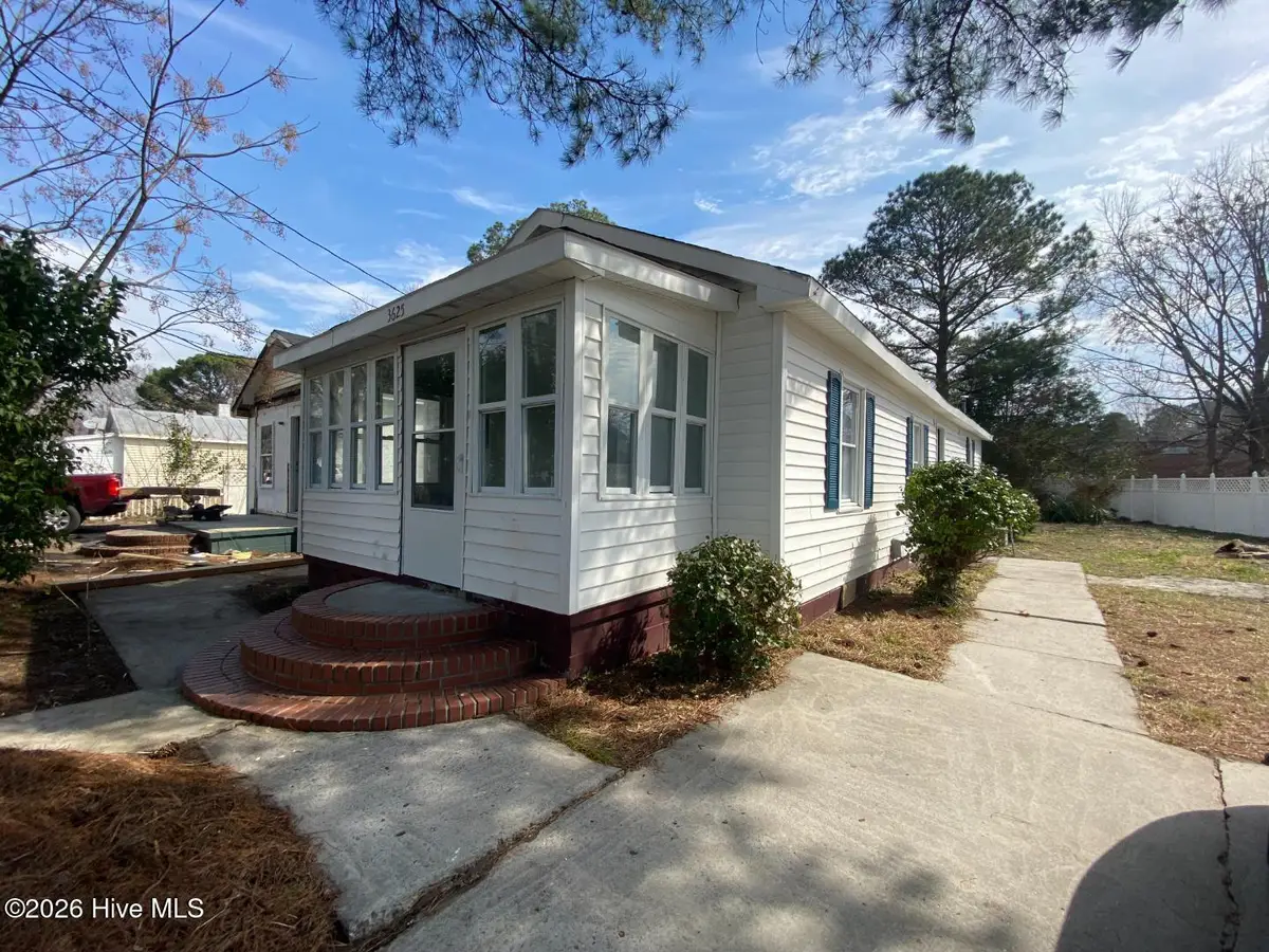 3625 S Walnut Street, Farmville, NC 27828 - #1