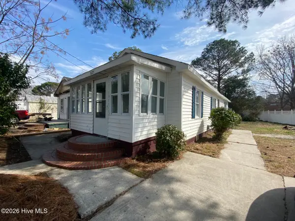 3625 S Walnut Street, Farmville, NC 27828