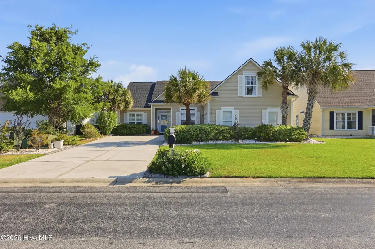 694 Meadowbrook Lane Nw, Calabash, NC 28467 - #1