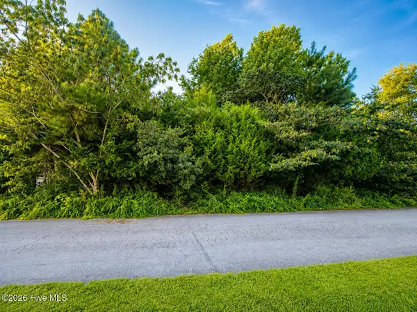 114 Cherrybark Drive, Jacksonville, NC 28540